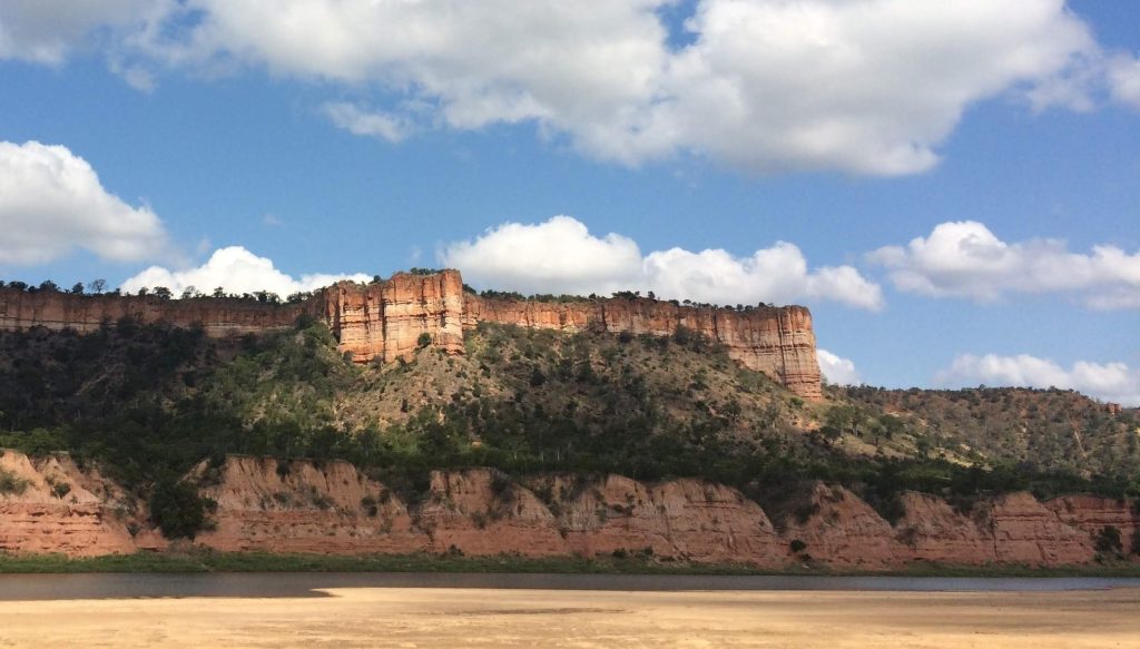 The cliffs and river of Gonarezhou, Zimbabwe. One of my favourite places in Zimbabwe.